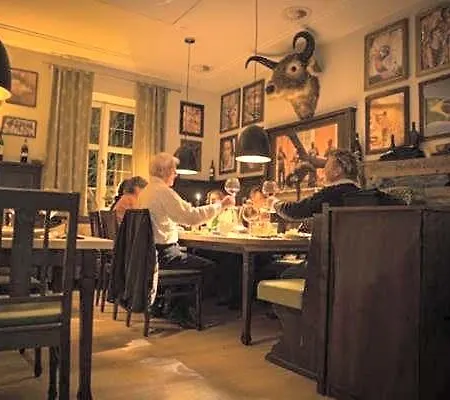 Hotel Mettner Hof 3*
